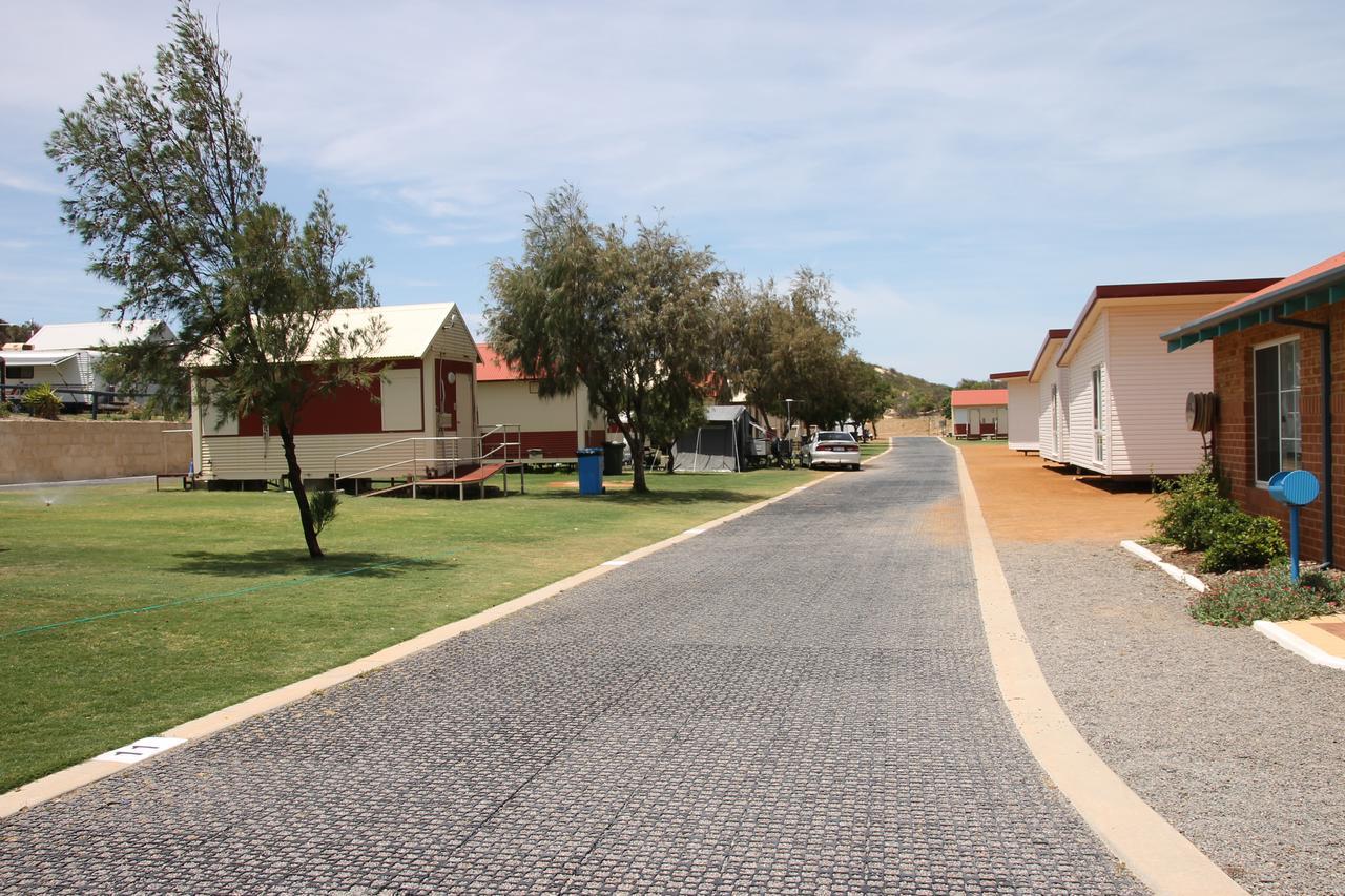 Seaspray Beach Holiday Park ดองการา ภายนอก รูปภาพ